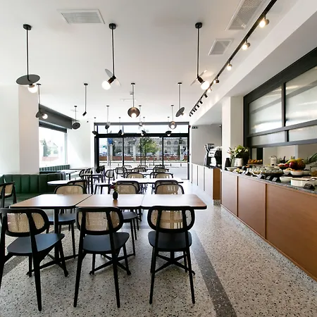 Noa 4* 塞萨洛尼基